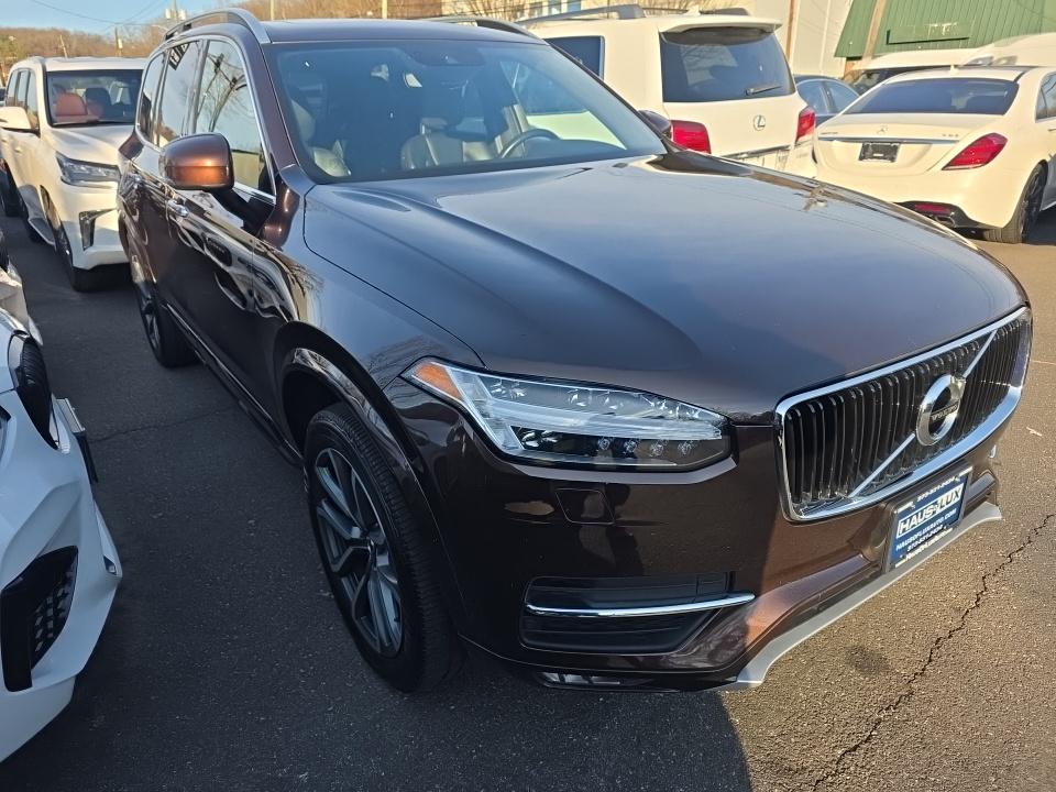 2018 Volvo XC90 T6 Momentum AWD