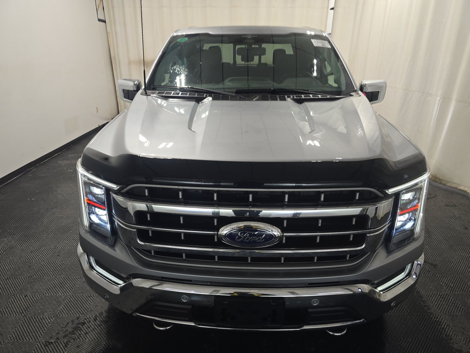 2023 Ford F-150 LARIAT AWD