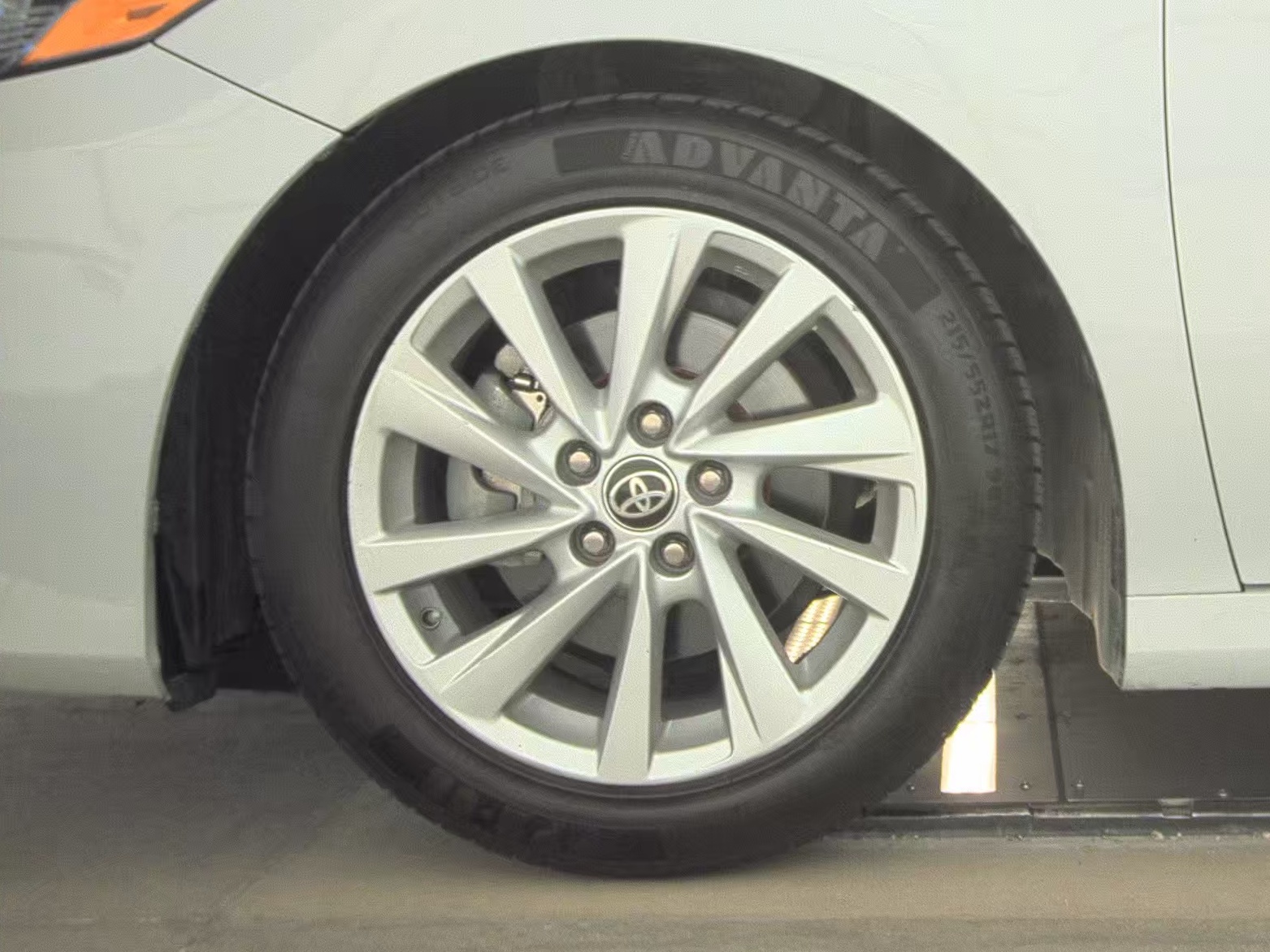 2024 Toyota Camry LE FWD