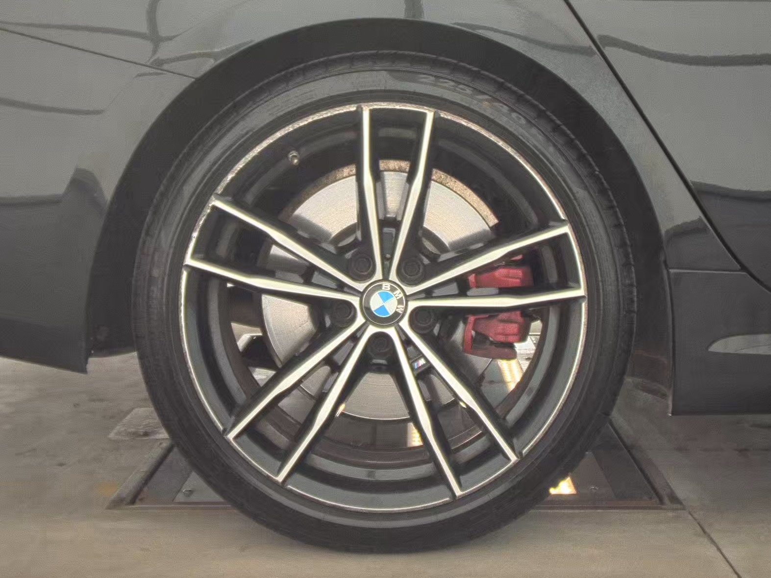 2023 BMW 3 Series 330i xDrive AWD