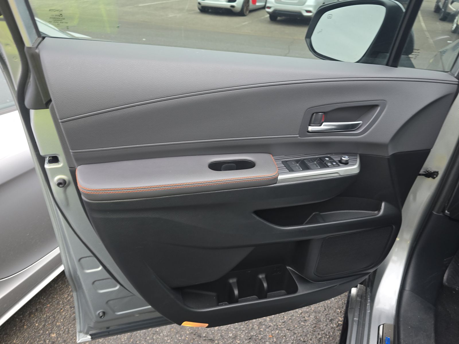 2024 Toyota Sienna XSE FWD