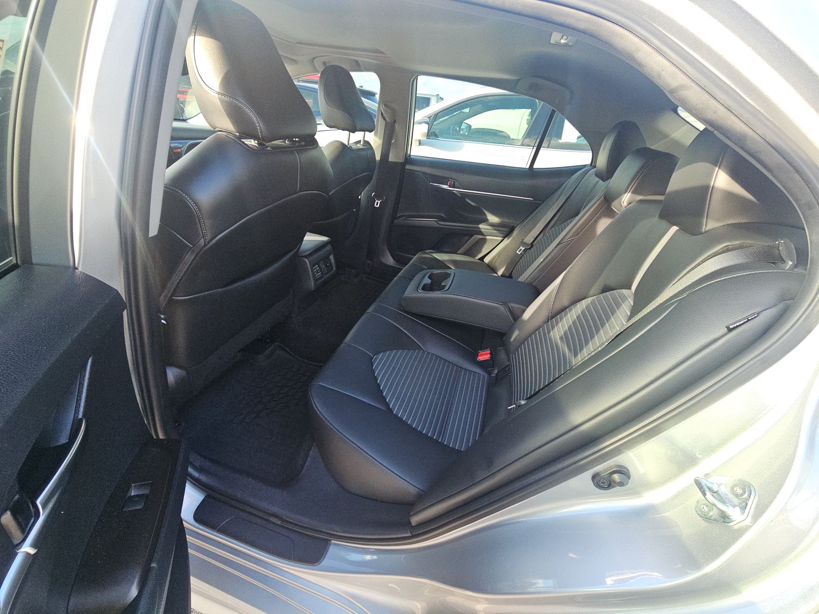 2024 Toyota Camry SE FWD