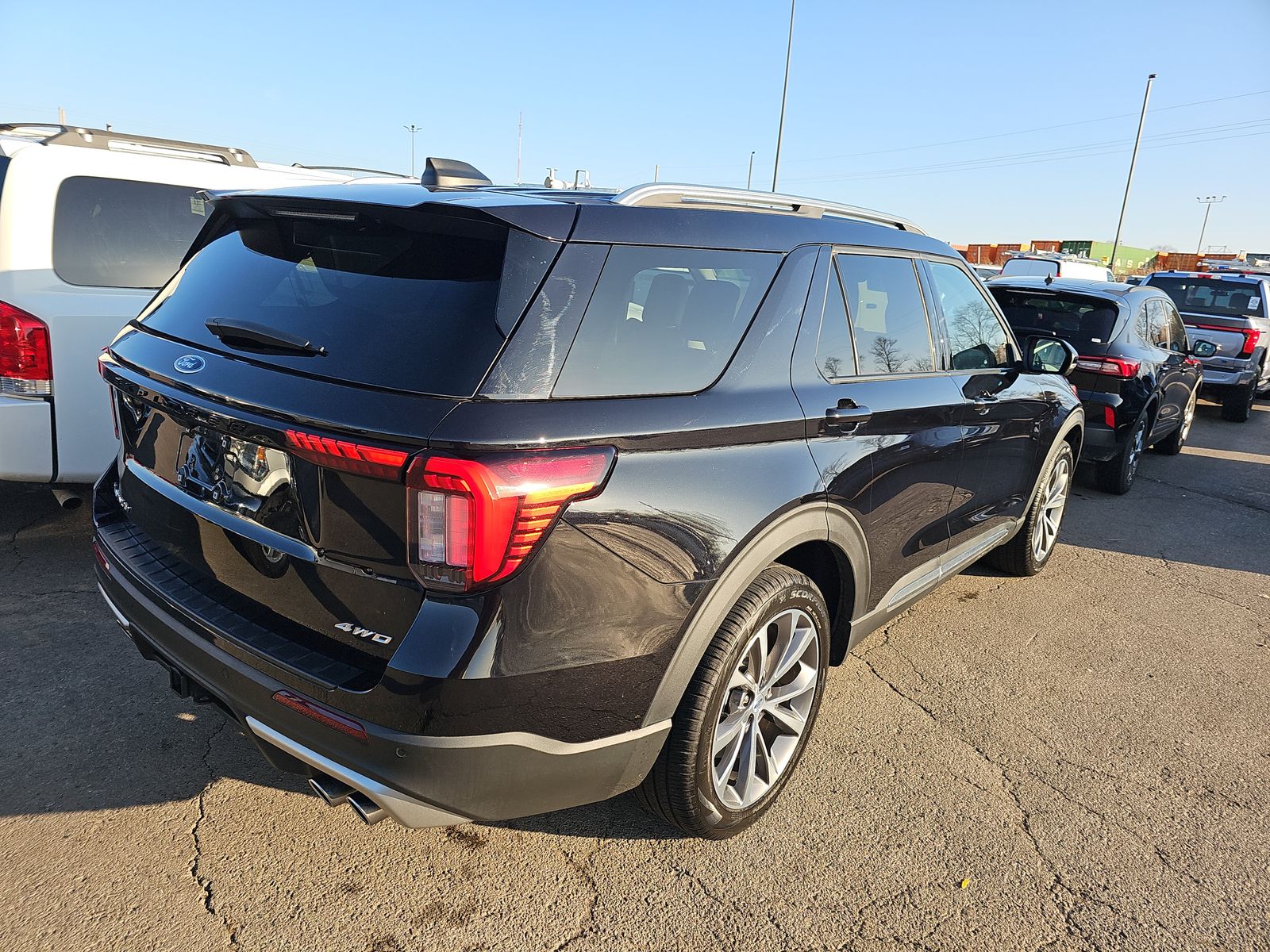 2025 Ford Explorer Platinum AWD