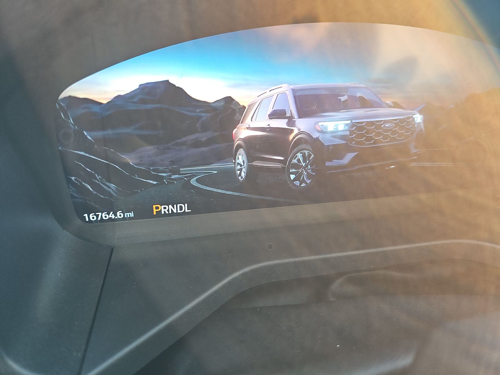 2025 Ford Explorer Platinum AWD