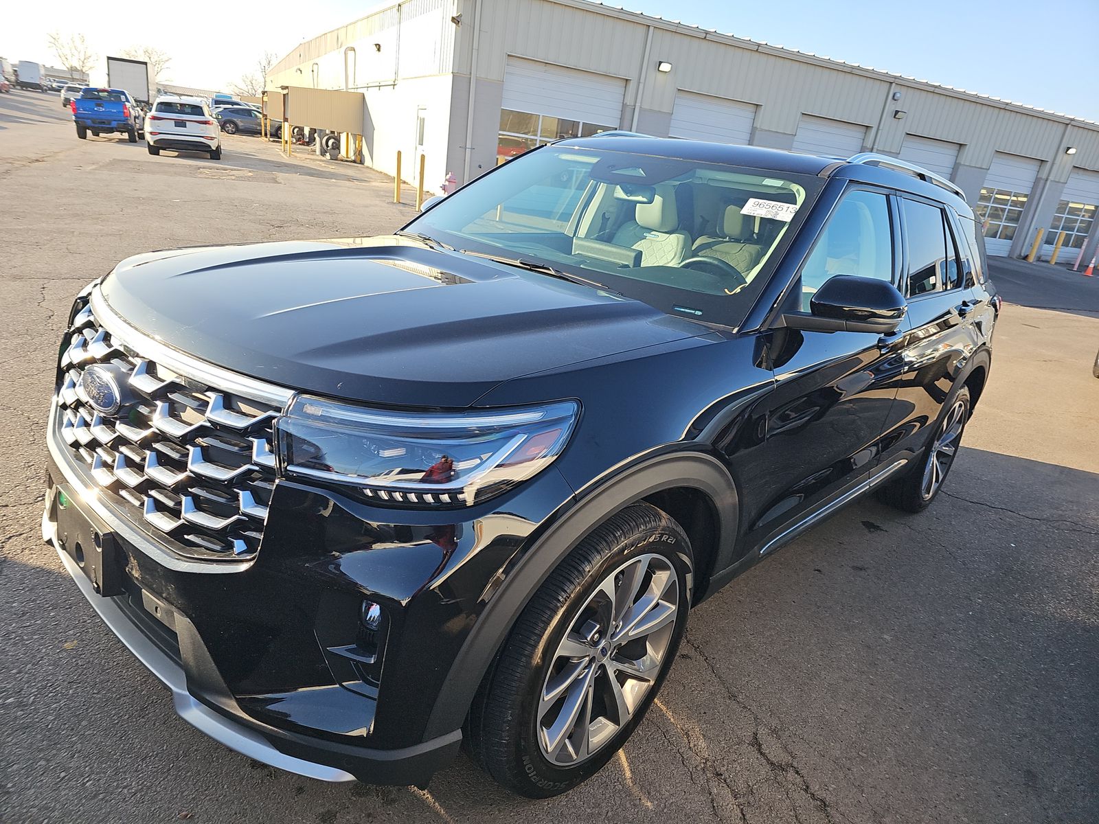 2025 Ford Explorer Platinum AWD