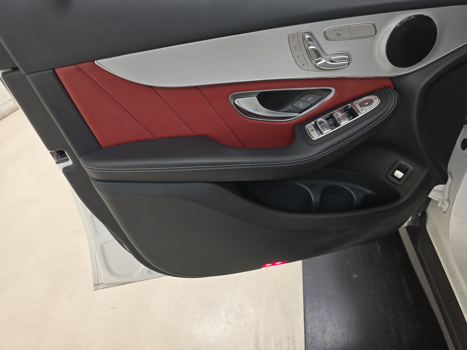 2022 Mercedes-Benz GLC GLC 300 RWD