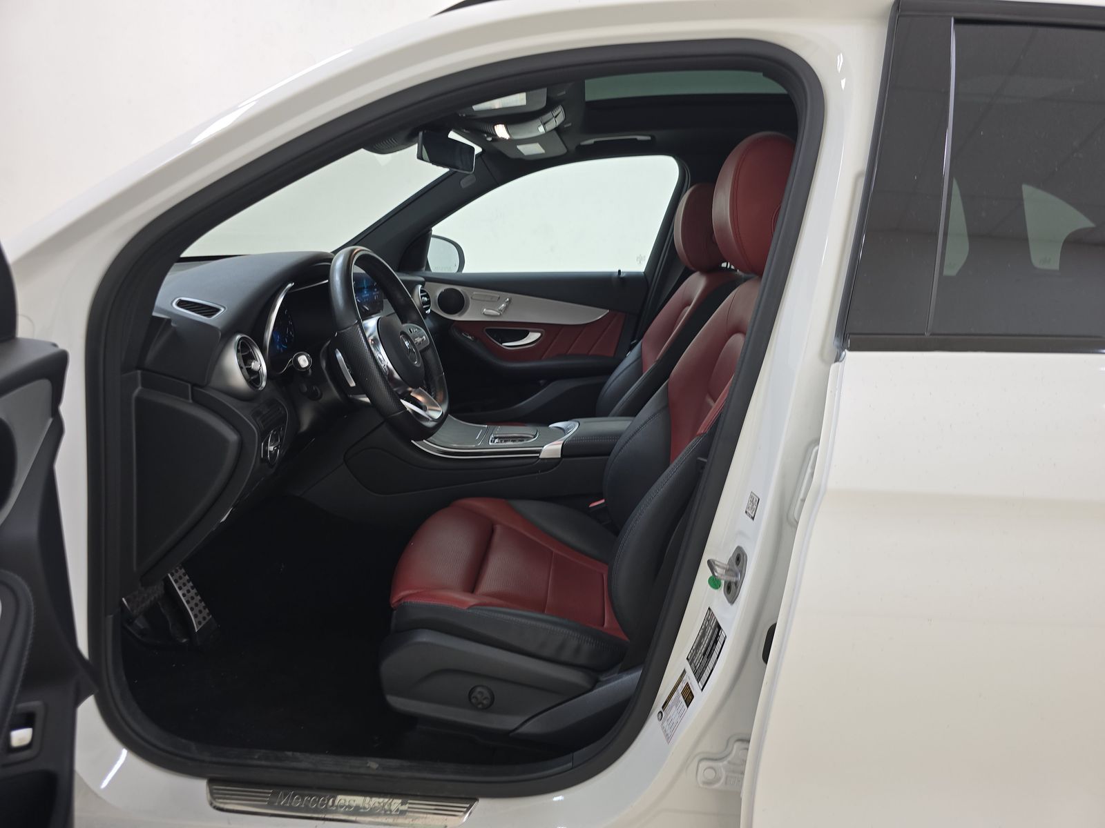 2022 Mercedes-Benz GLC GLC 300 RWD