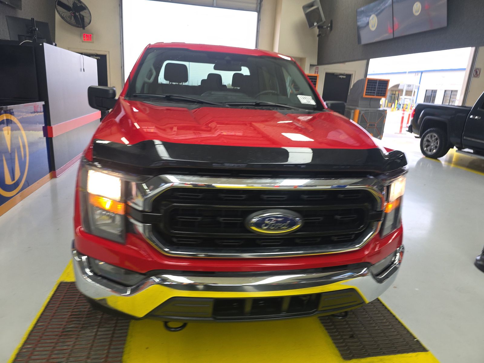 2023 Ford F-150 XLT AWD