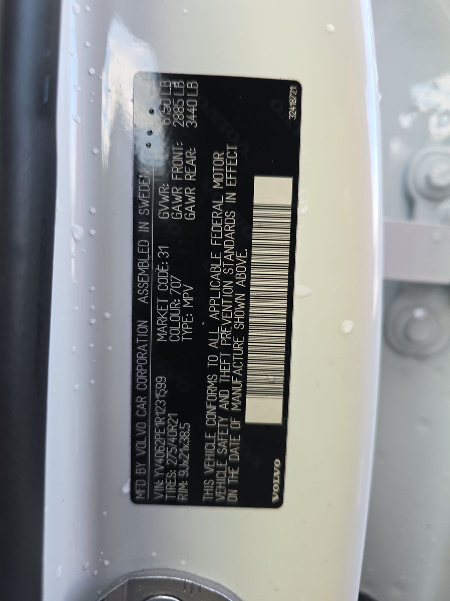 2024 Volvo XC90 B6 Plus AWD