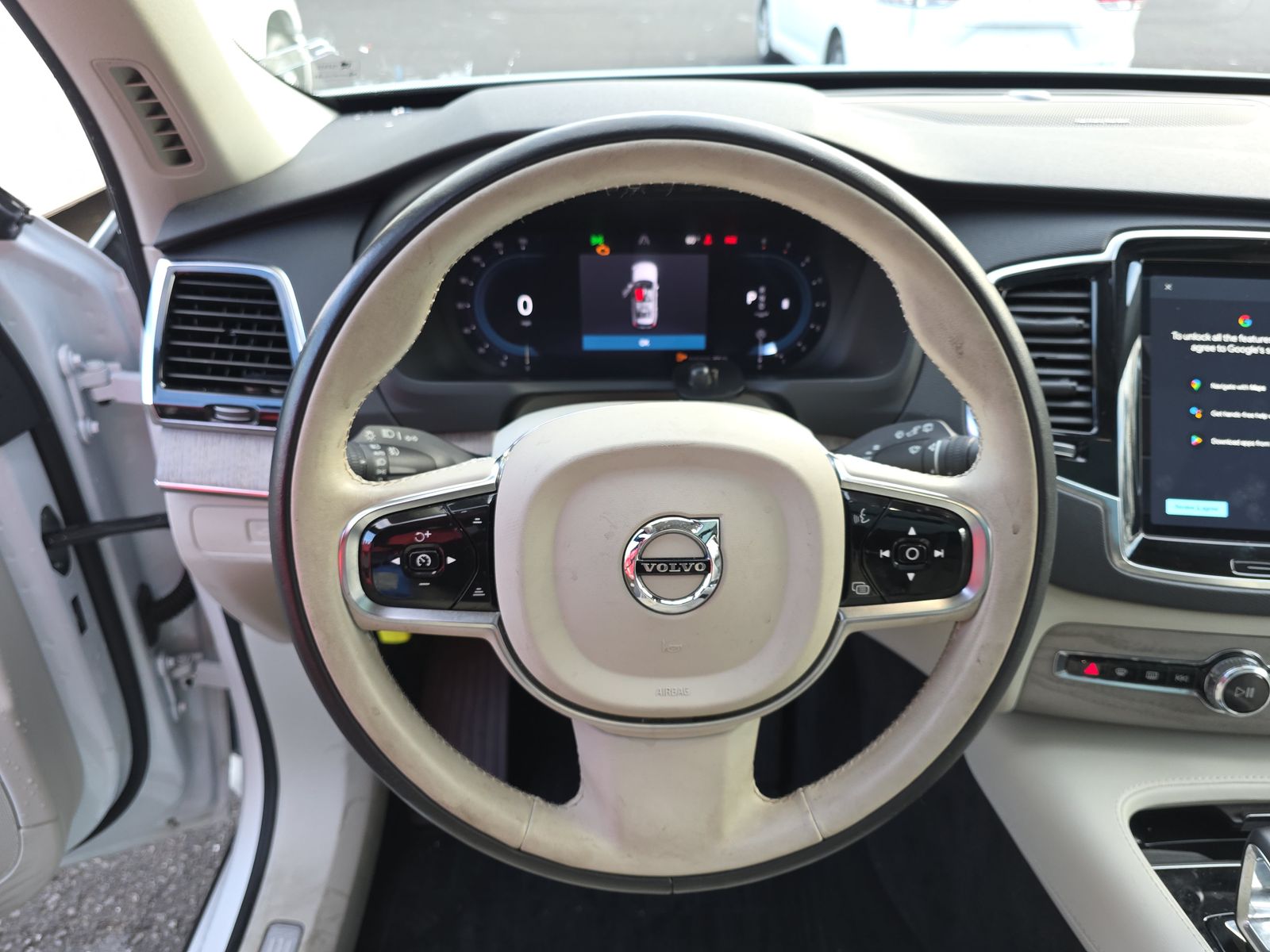 2024 Volvo XC90 B6 Plus AWD