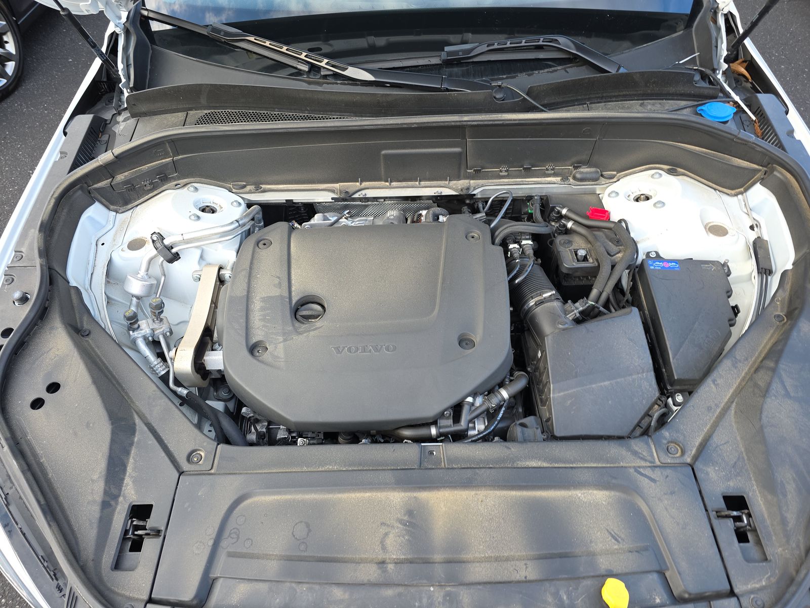 2024 Volvo XC90 B6 Plus AWD