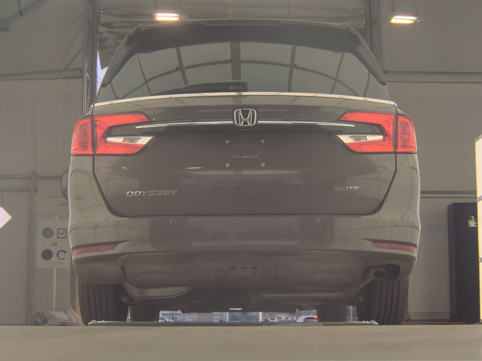 2023 Honda Odyssey Elite FWD