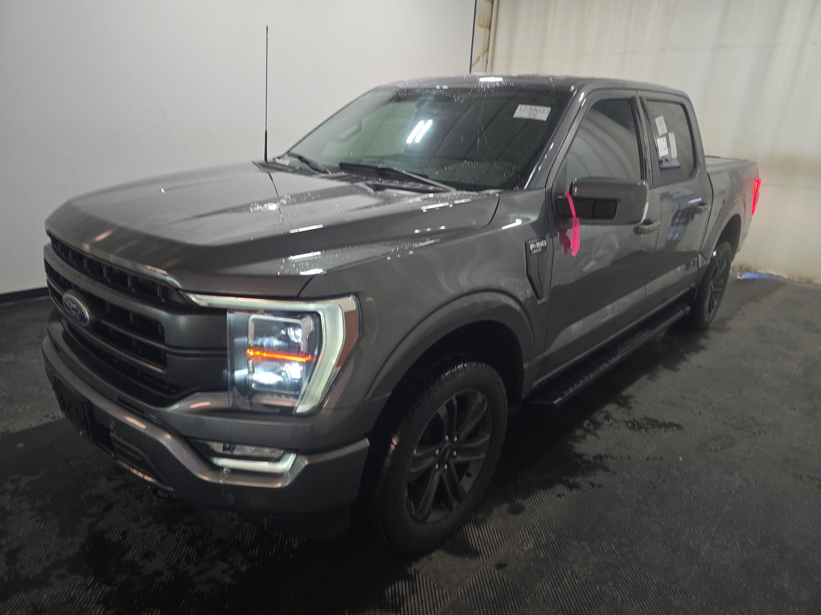 2023 Ford F-150 Lariat AWD