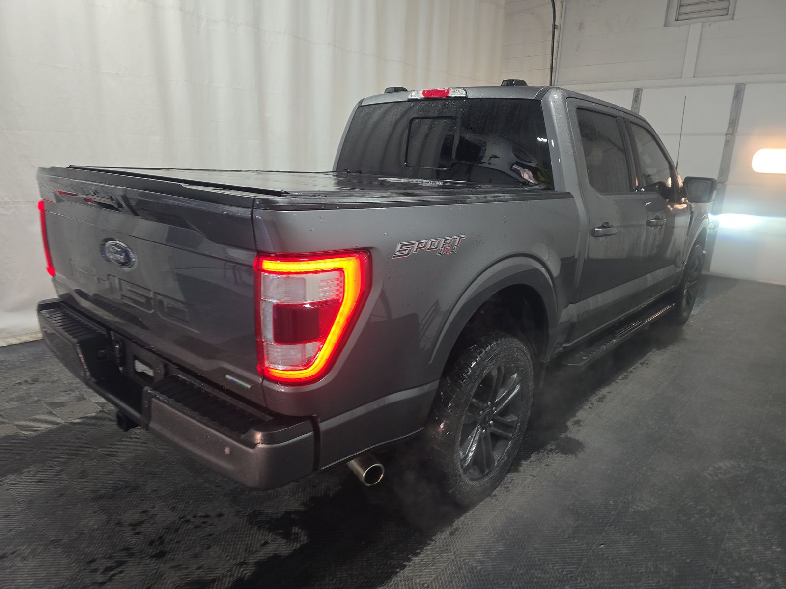 2023 Ford F-150 Lariat AWD