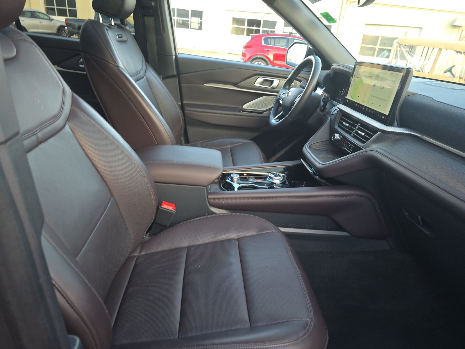 2025 Ford Explorer Platinum RWD