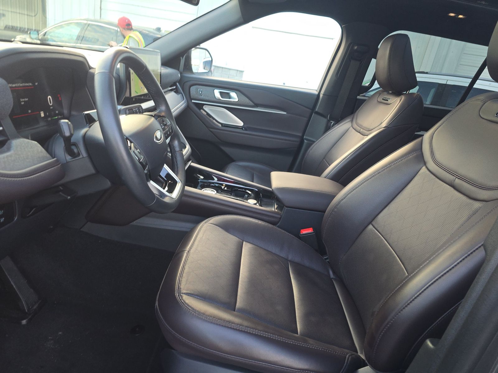 2025 Ford Explorer Platinum RWD