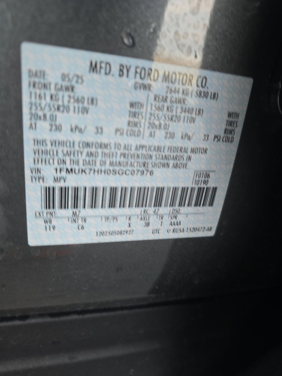 2025 Ford Explorer Platinum RWD