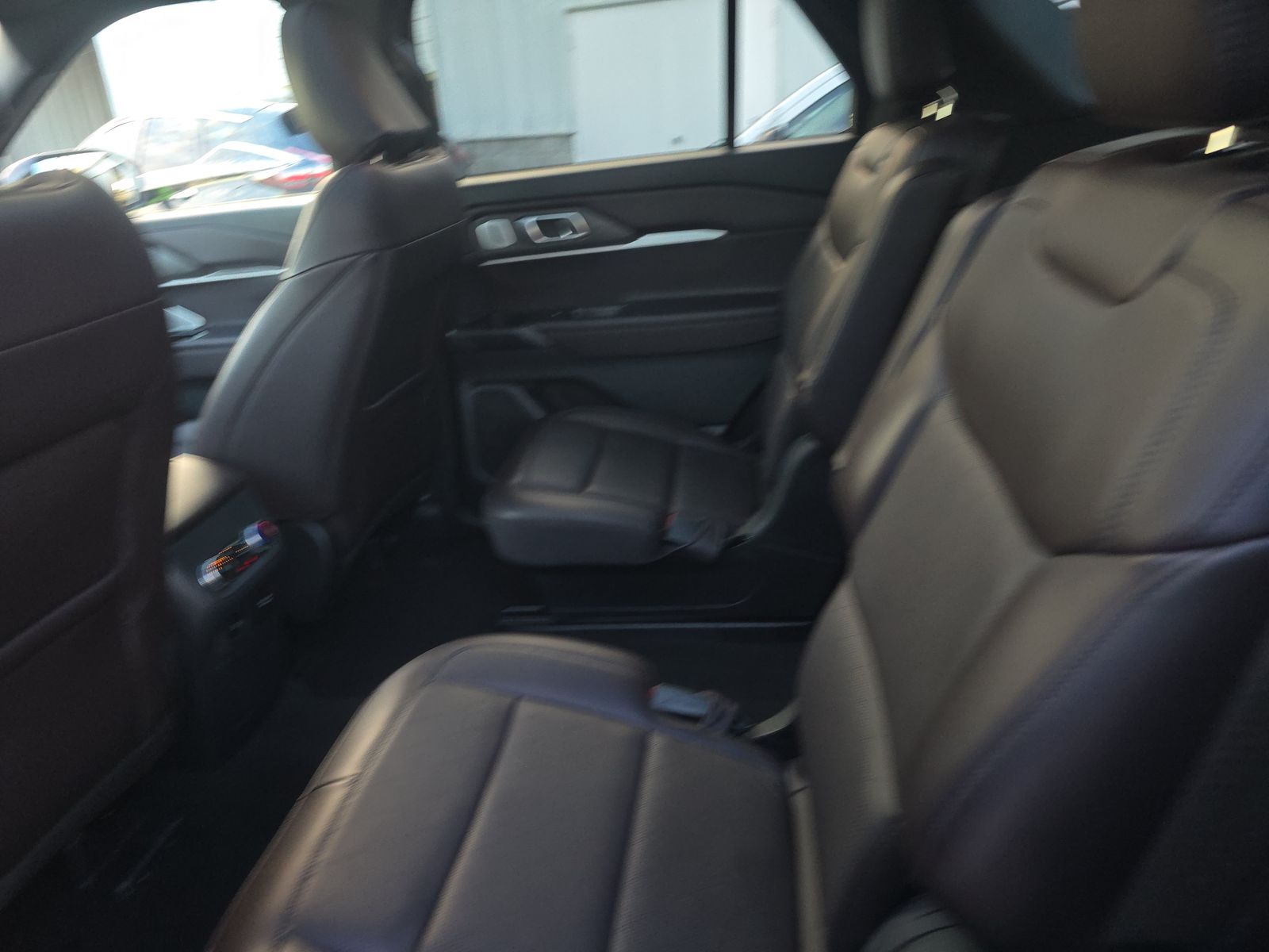 2025 Ford Explorer Platinum RWD