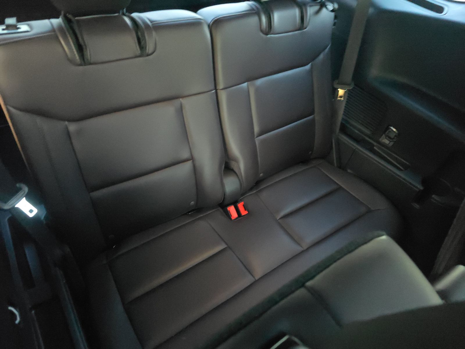 2025 Ford Explorer Platinum RWD