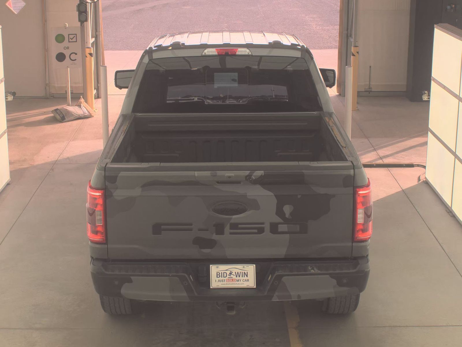 2022 Ford F-150 XLT RWD