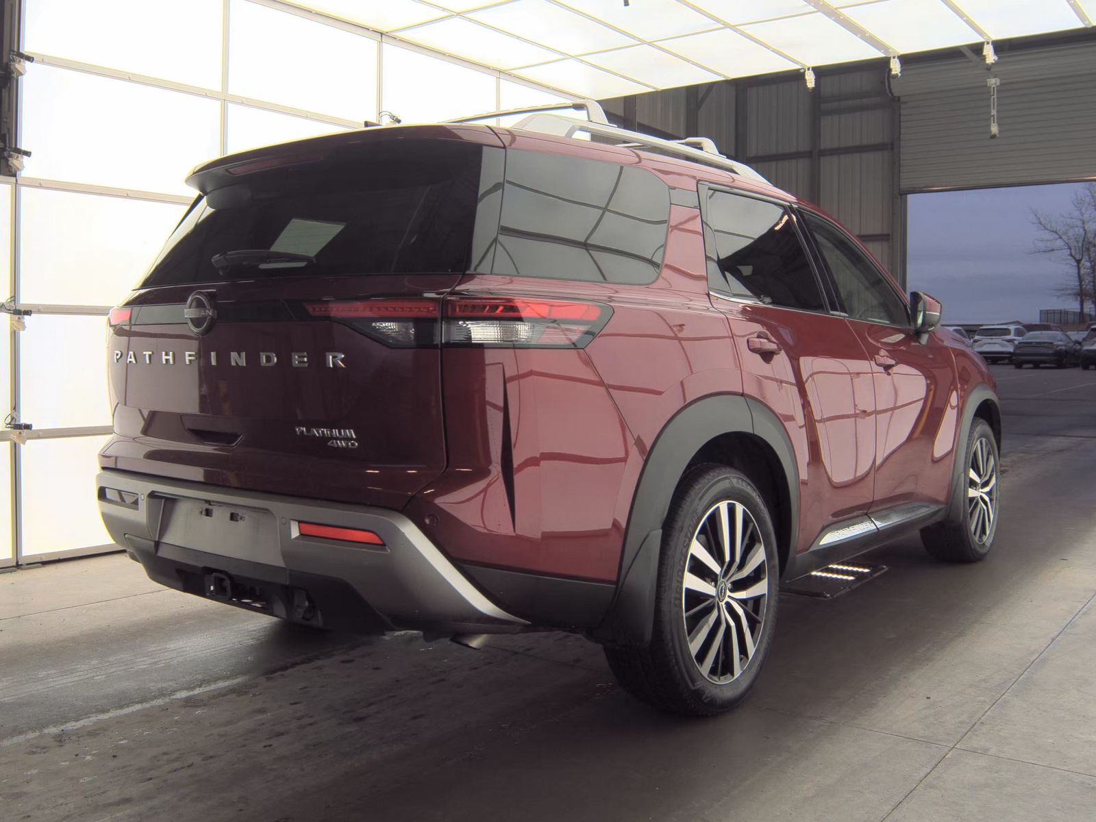 2024 Nissan Pathfinder Platinum AWD
