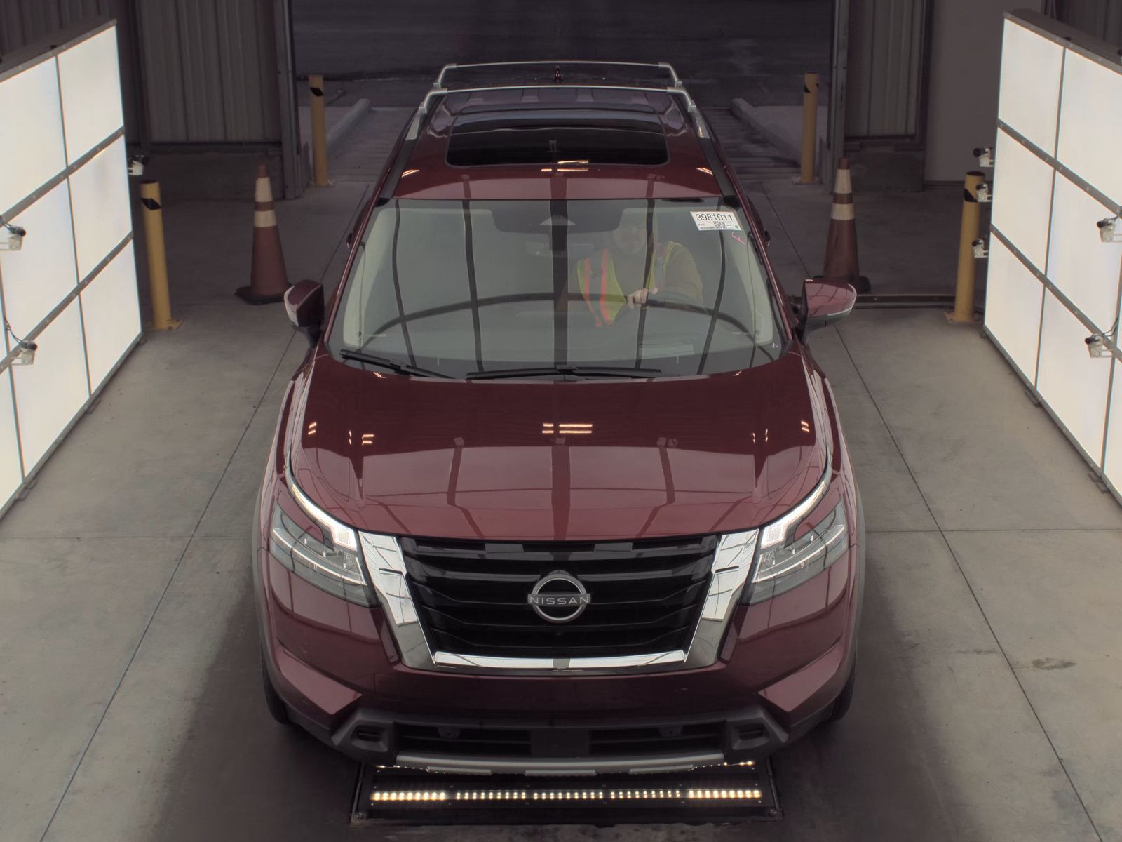 2024 Nissan Pathfinder Platinum AWD