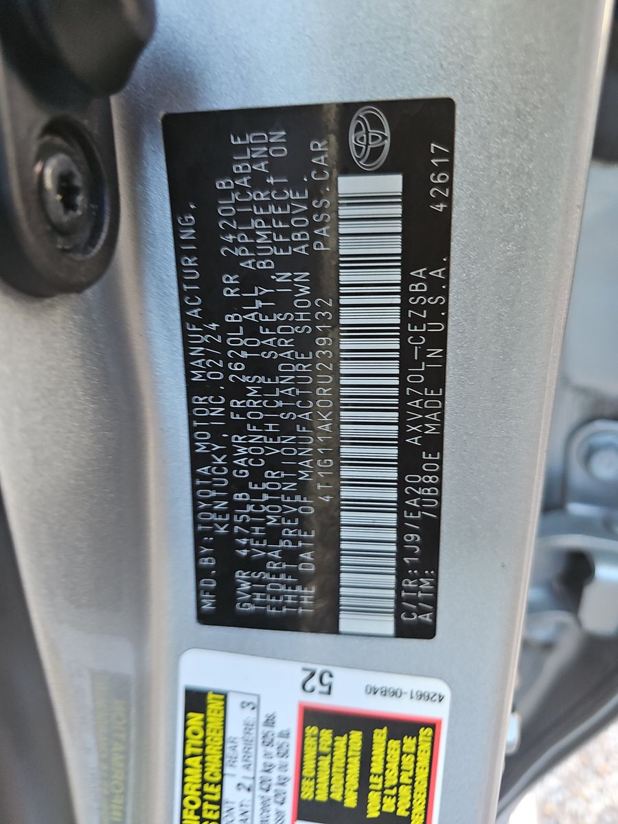 2024 Toyota Camry SE FWD