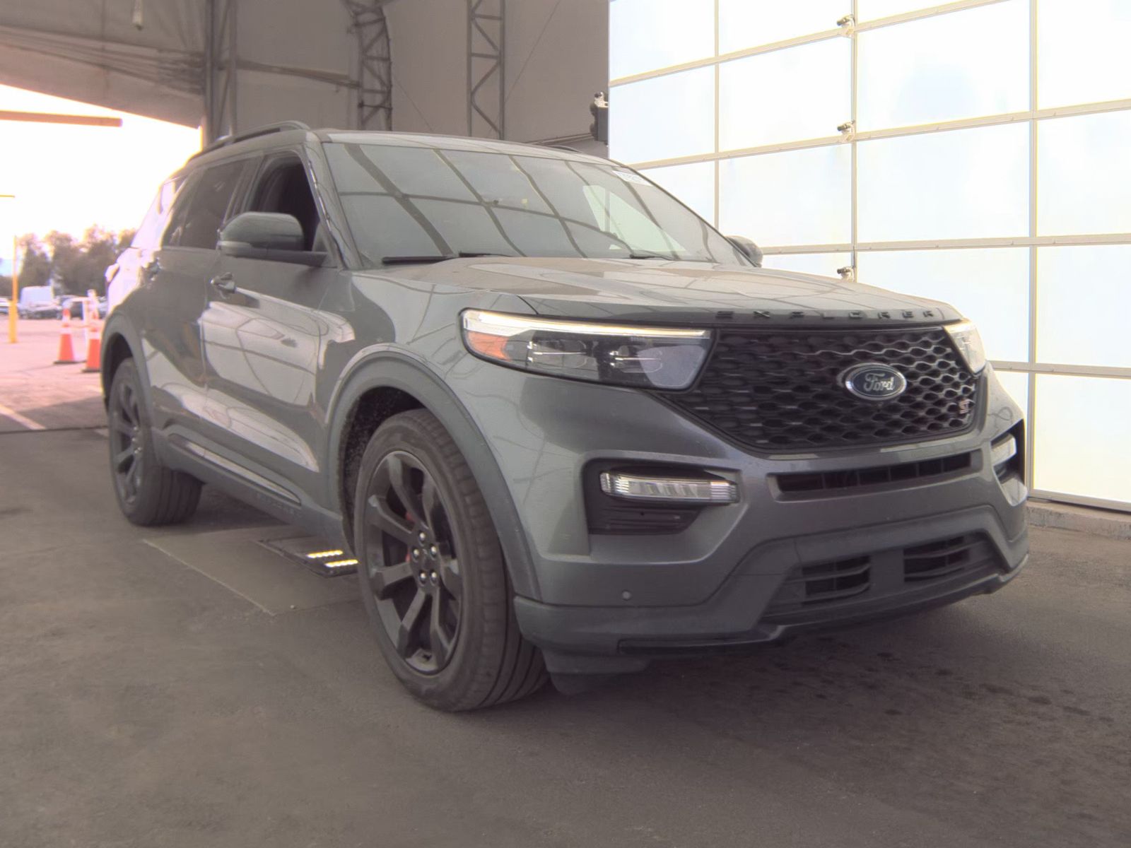 FORD EXPLORER - 5