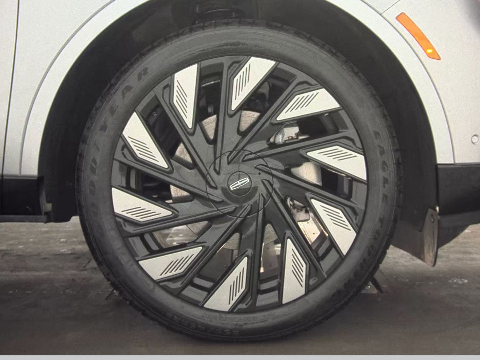 2024 Lincoln Nautilus Reserve AWD