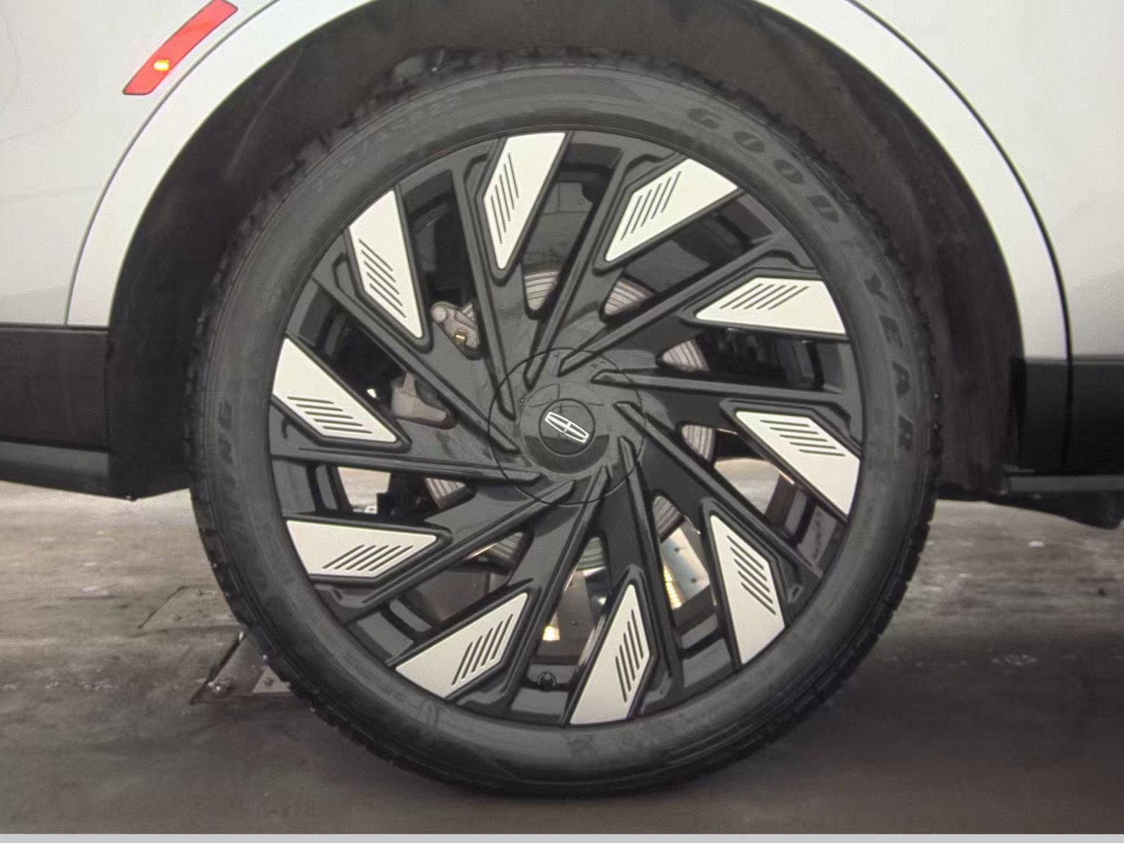 2024 Lincoln Nautilus Reserve AWD