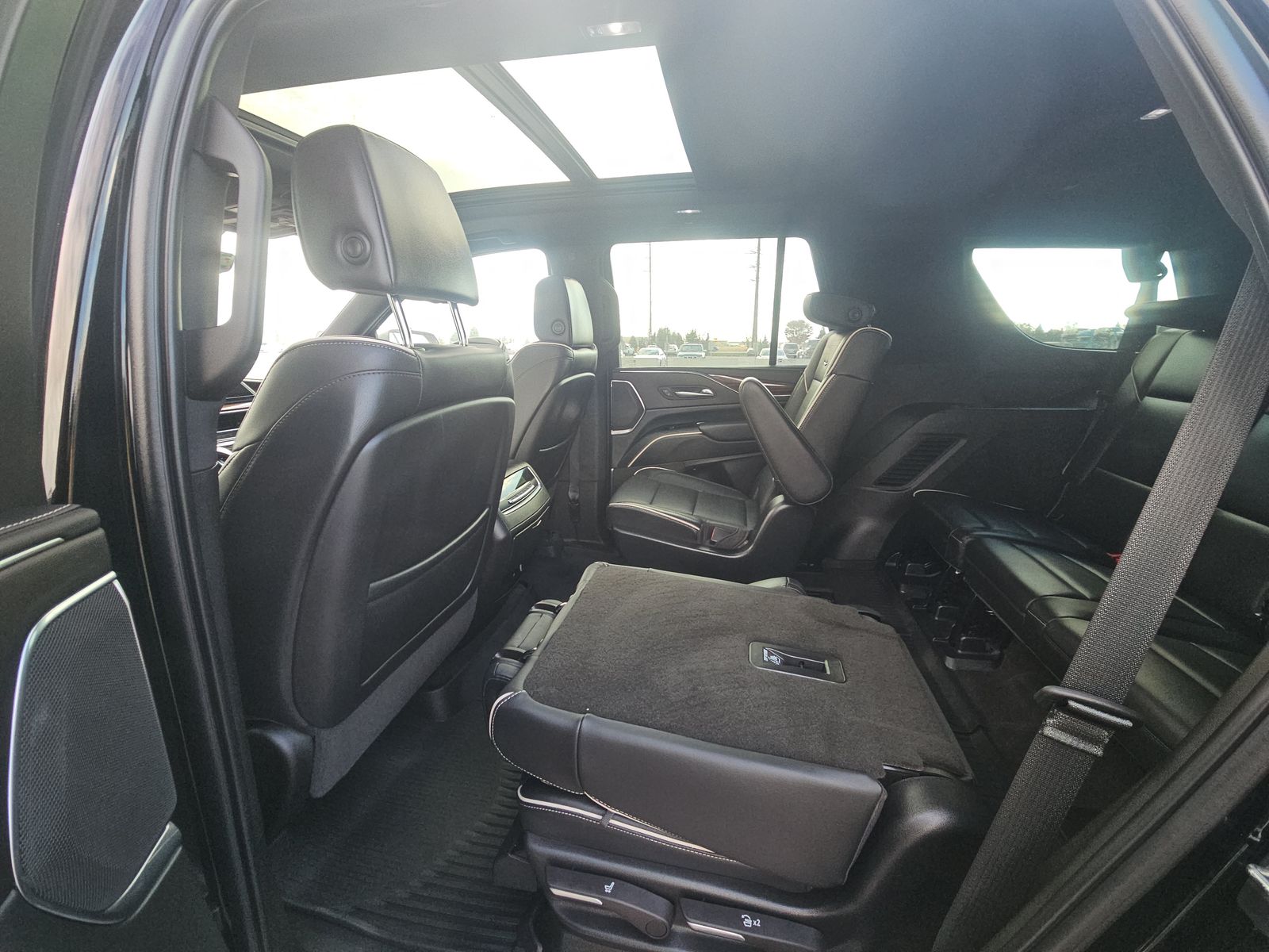 2023 Cadillac Escalade Premium Luxury AWD