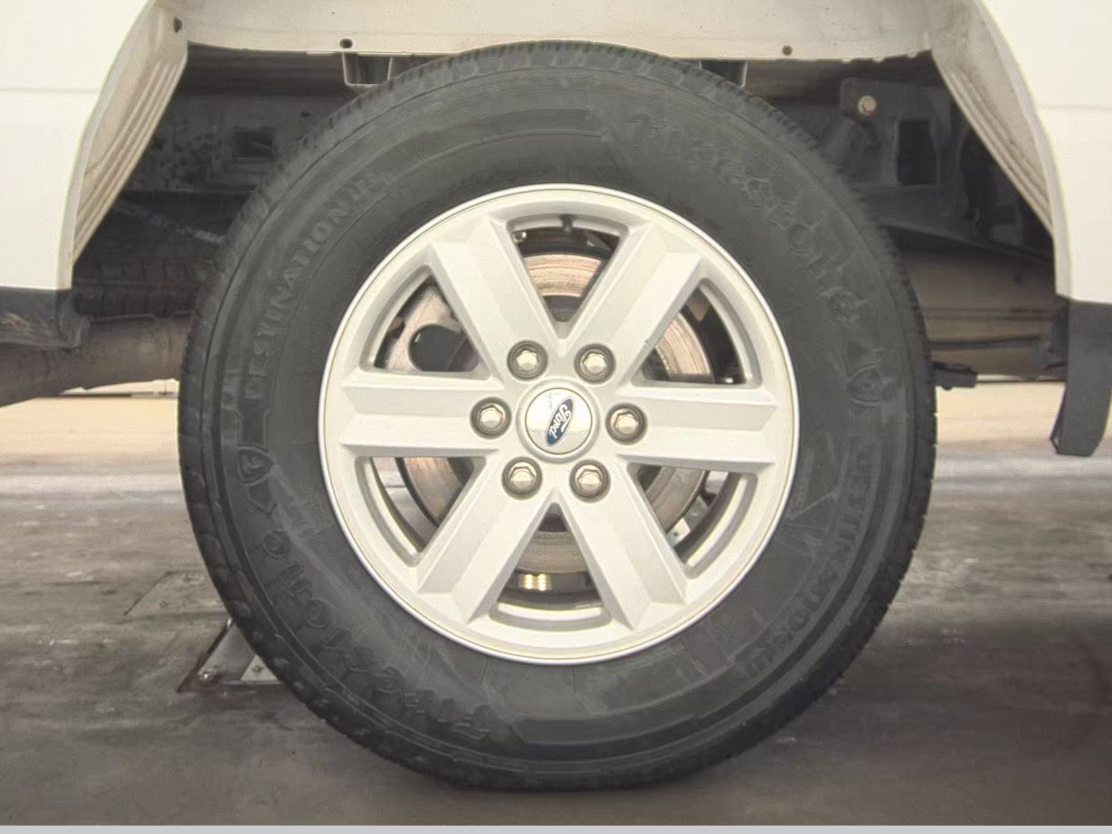 2023 Ford F-150 XLT RWD