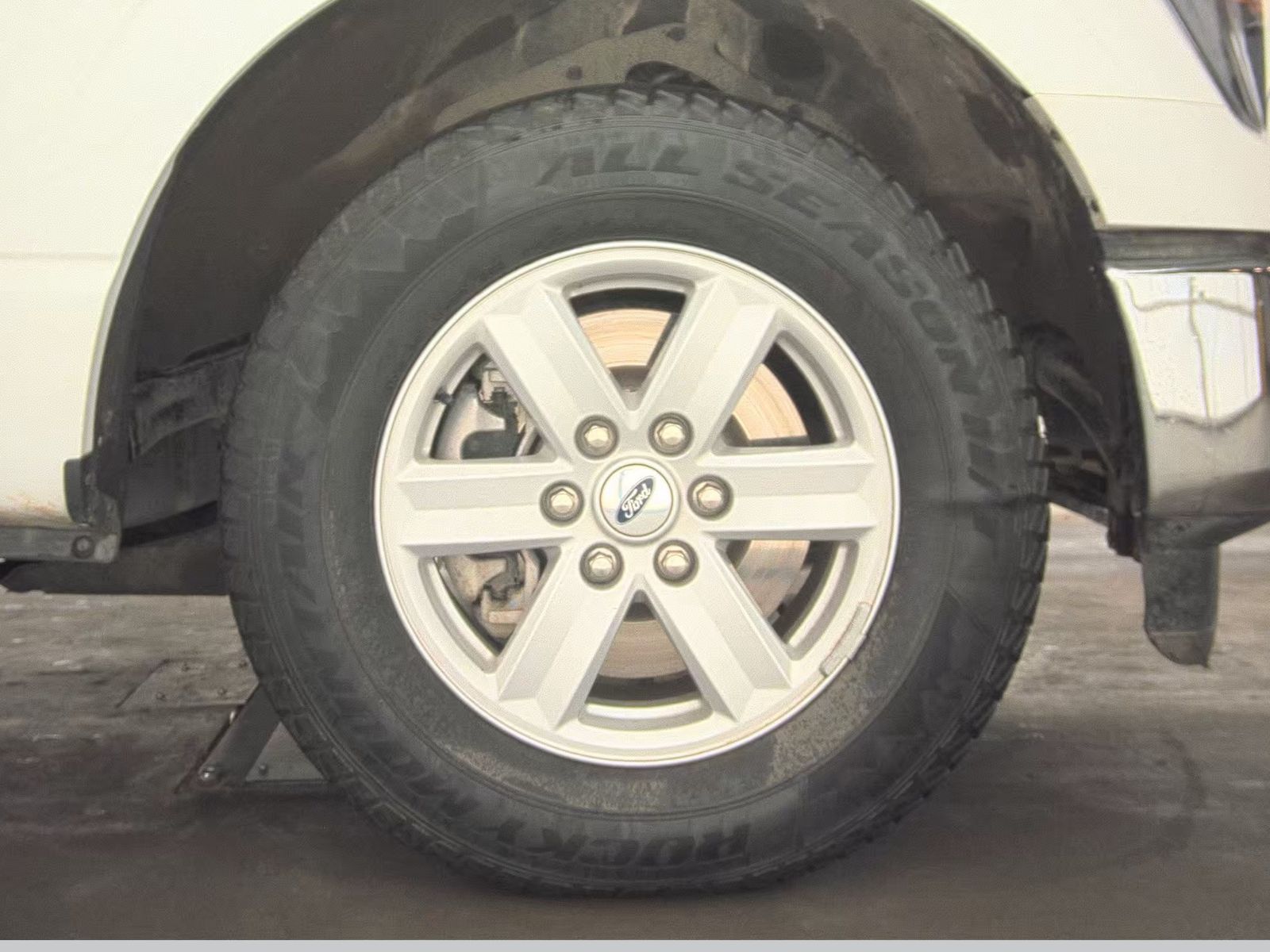 2023 Ford F-150 XLT RWD