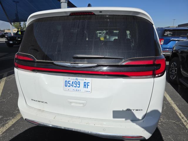 2023 Chrysler Pacifica Limited FWD