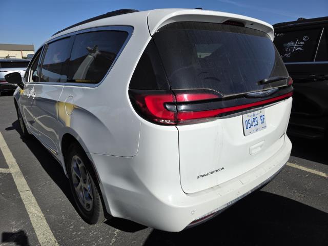 2023 Chrysler Pacifica Limited FWD