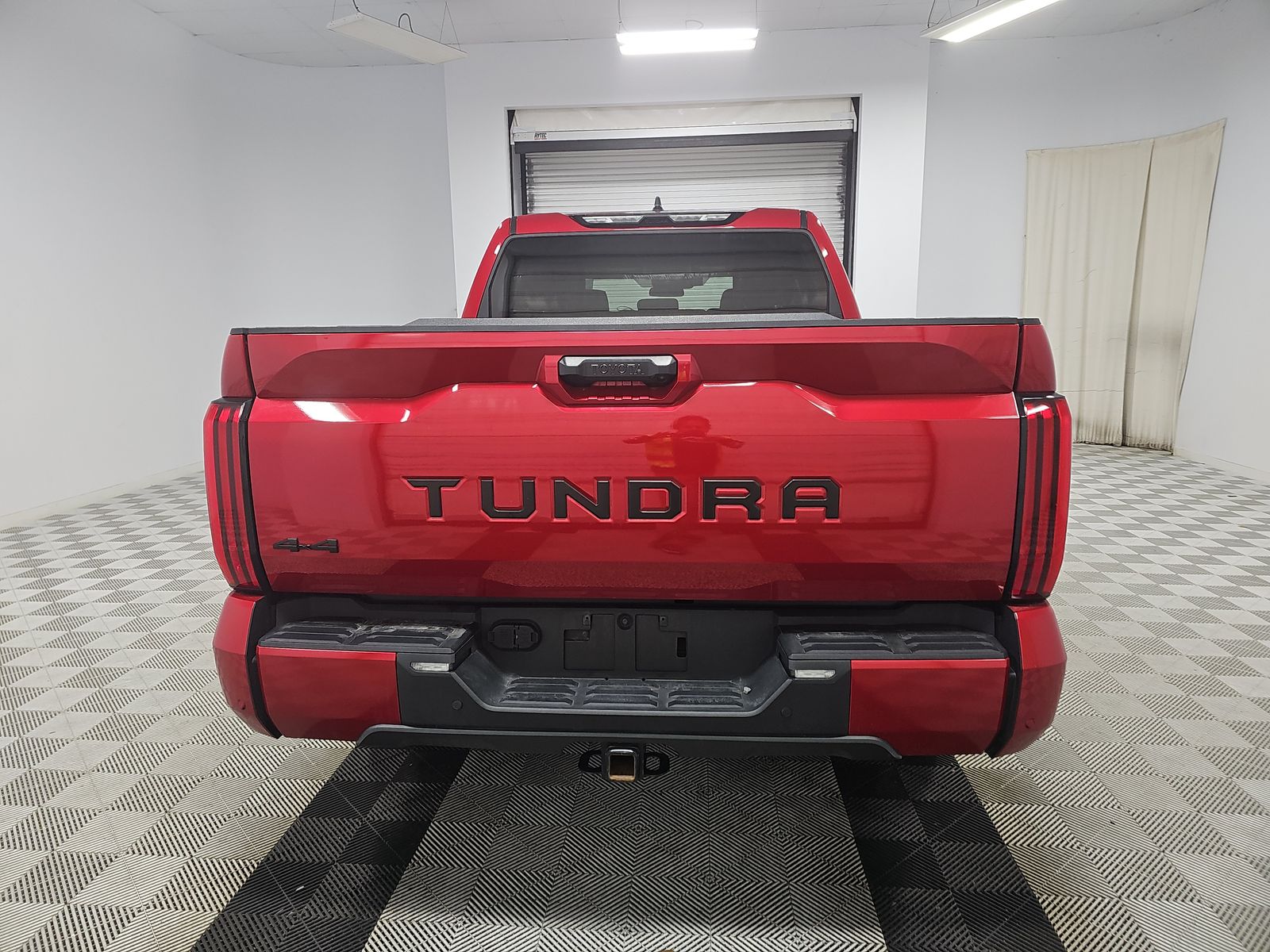 2024 Toyota Tundra SR5 AWD