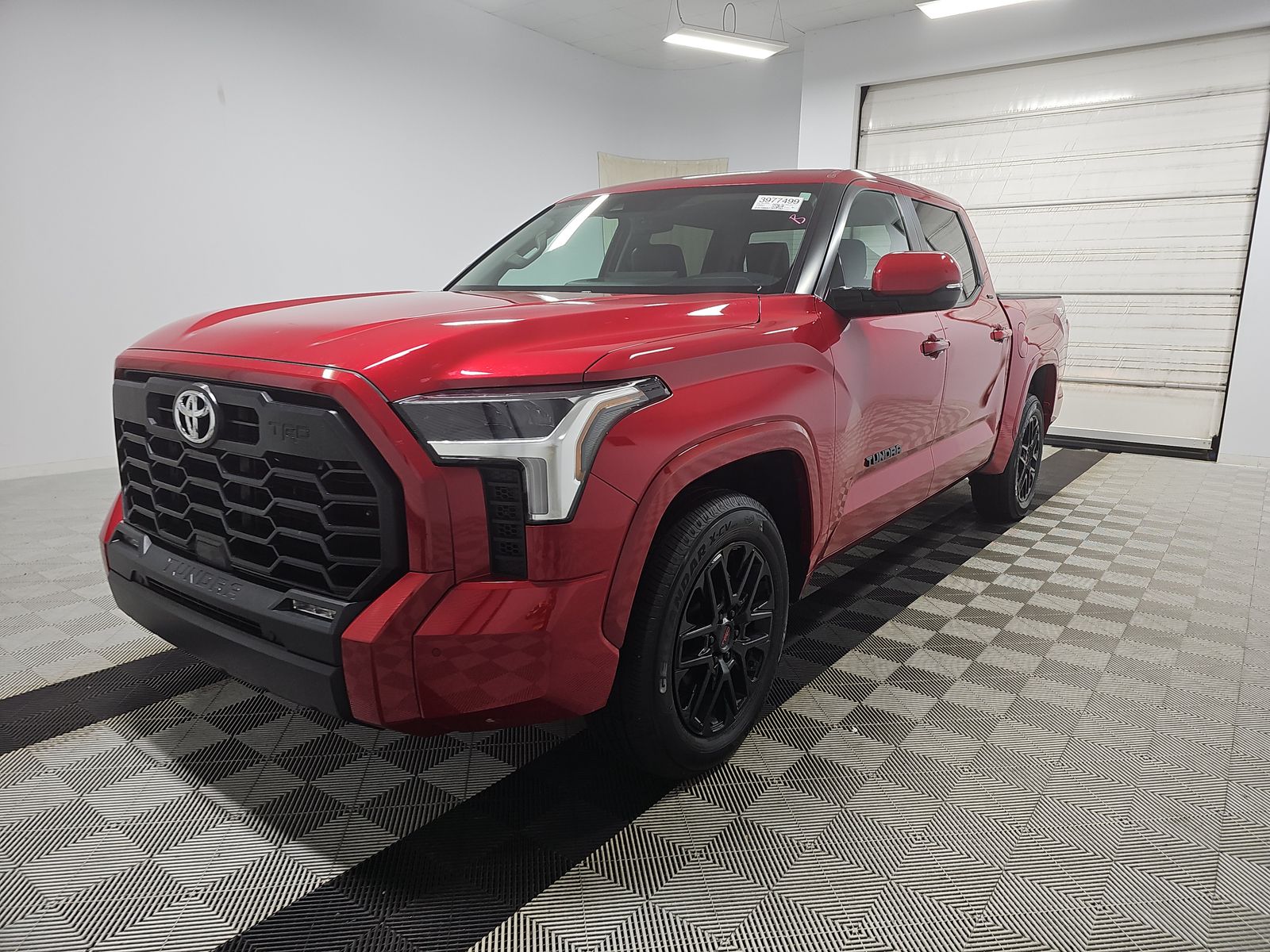 2024 Toyota Tundra SR5 AWD