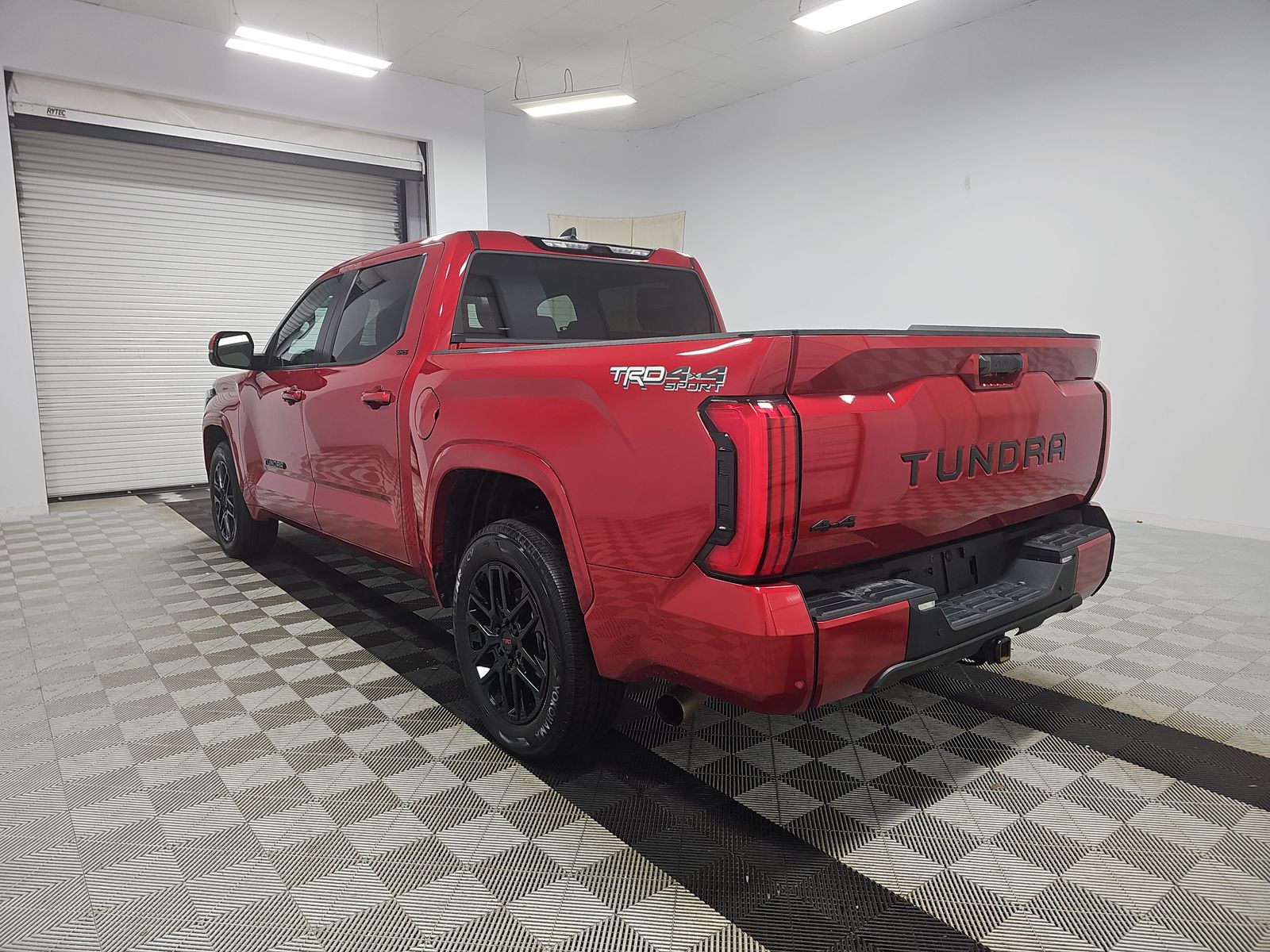 2024 Toyota Tundra SR5 AWD