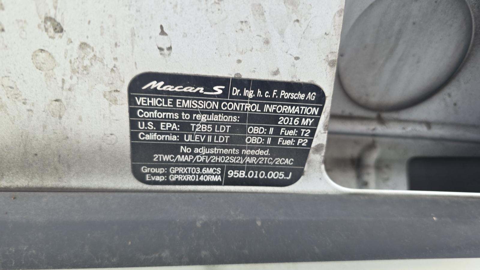 2016 Porsche Macan S AWD