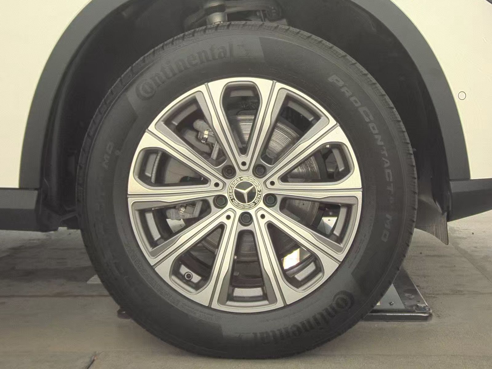 2024 Mercedes-Benz GLC GLC 300 AWD