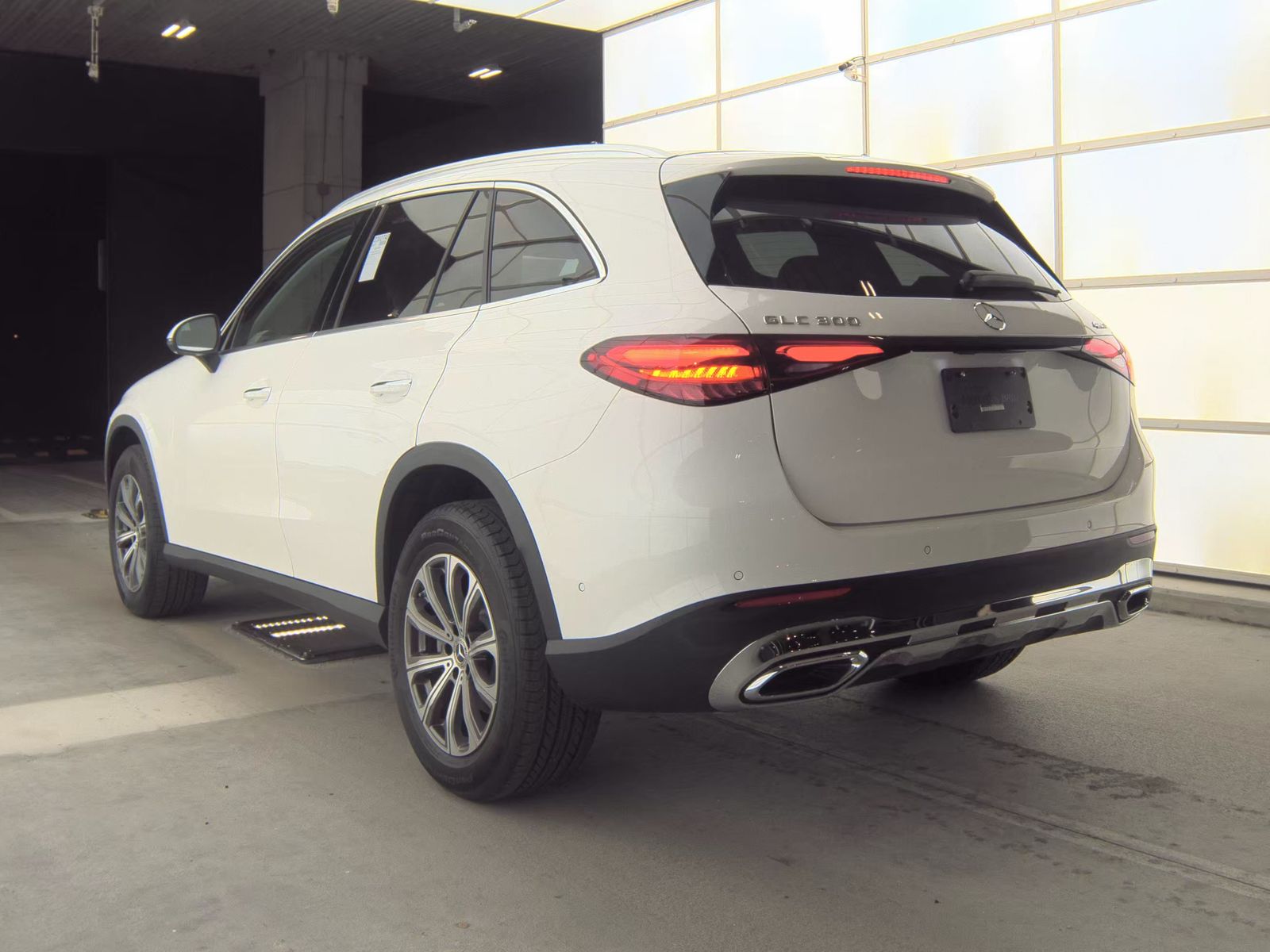 2024 Mercedes-Benz GLC GLC 300 AWD
