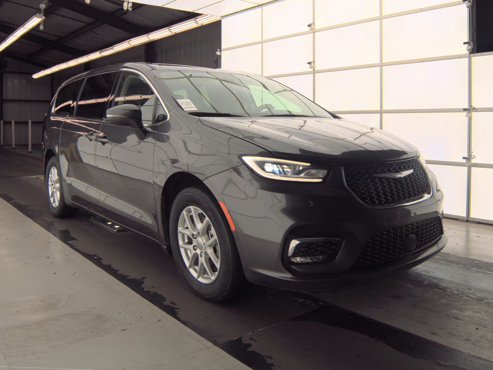 2023 Chrysler Pacifica Touring L FWD