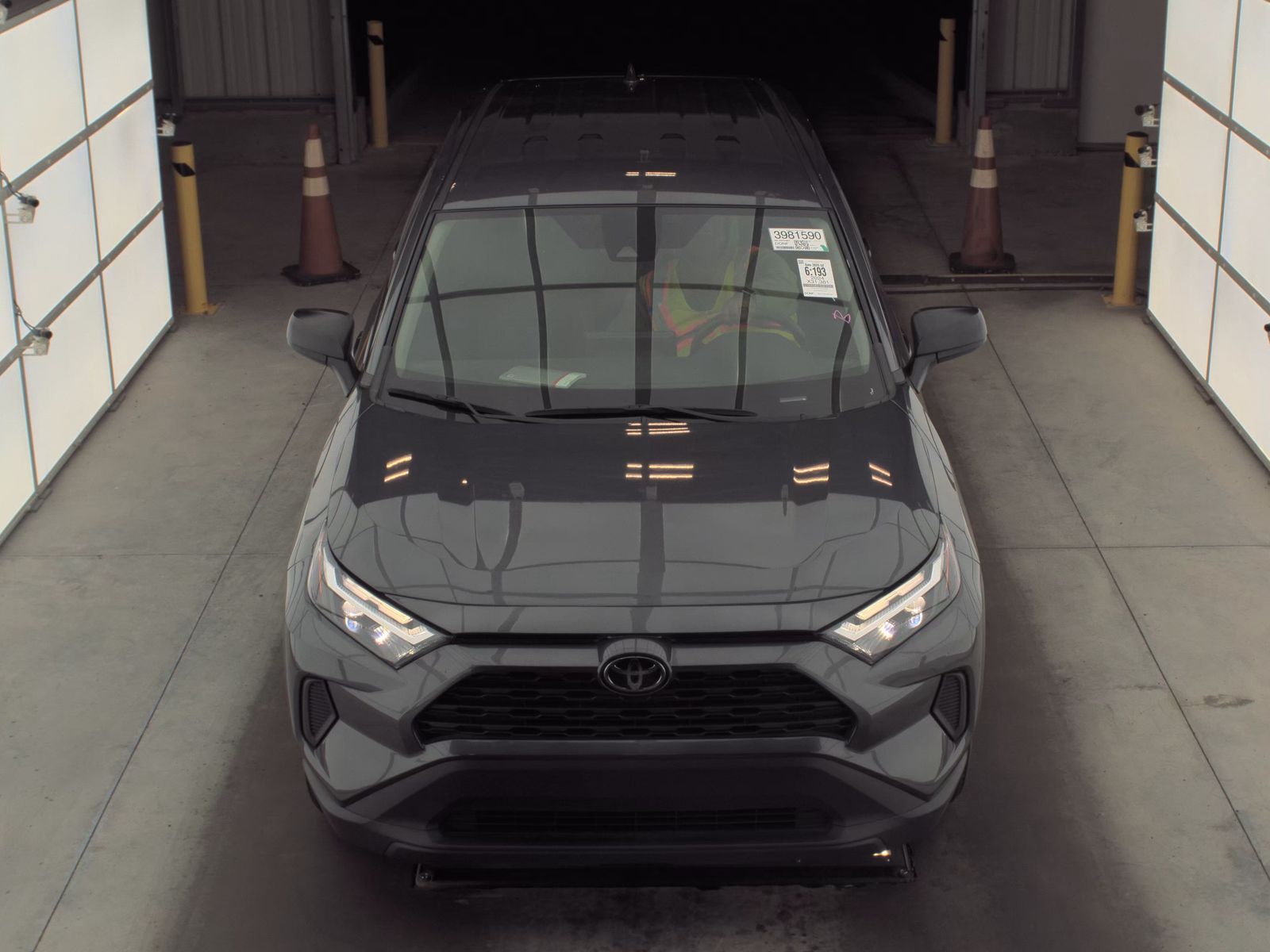 2024 Toyota RAV4 LE FWD