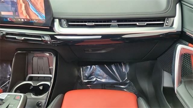 2025 BMW X1 xDrive28i AWD