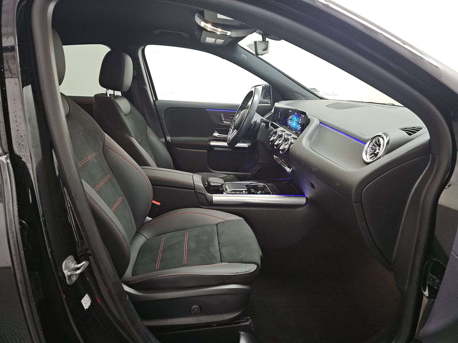 MERCEDES-BENZ GLA-CLASS - 9