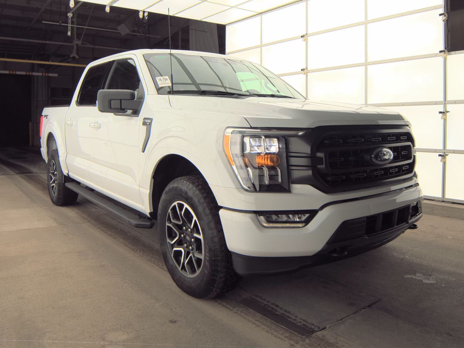 2023 Ford F-150 XLT AWD