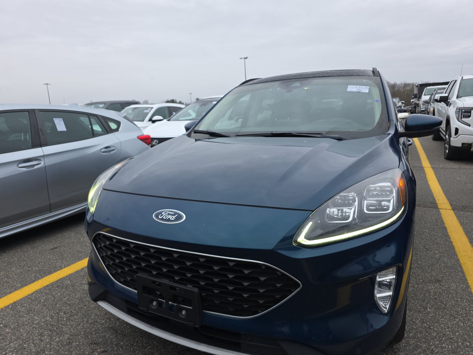 FORD ESCAPE - 3