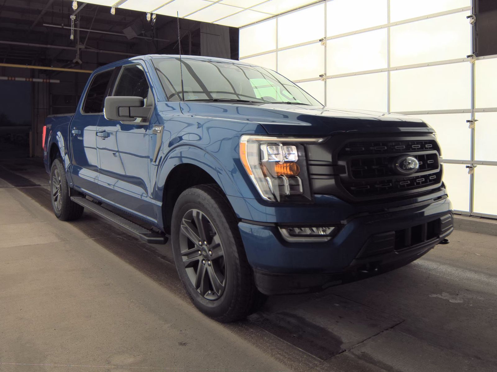 2023 Ford F-150 XLT AWD