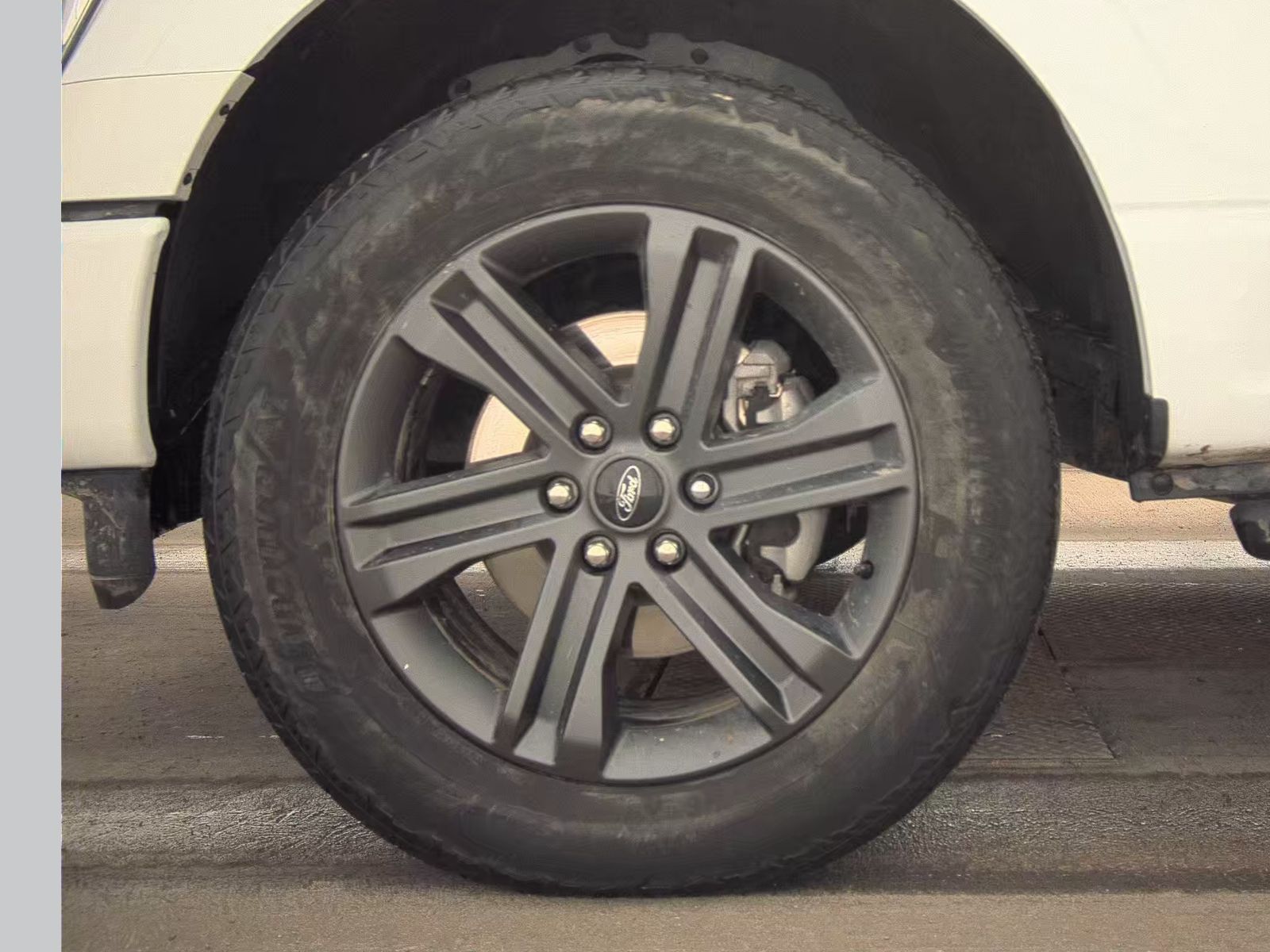 2023 Ford F-150 XLT AWD