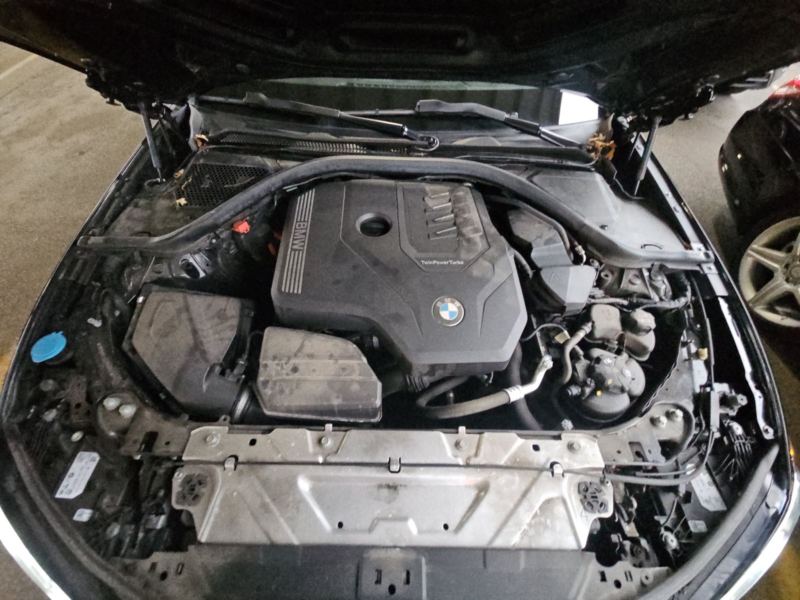 2023 BMW 3 Series 330i xDrive AWD